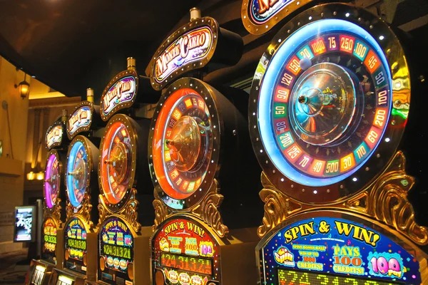 chat 7meter Live Casino Tables